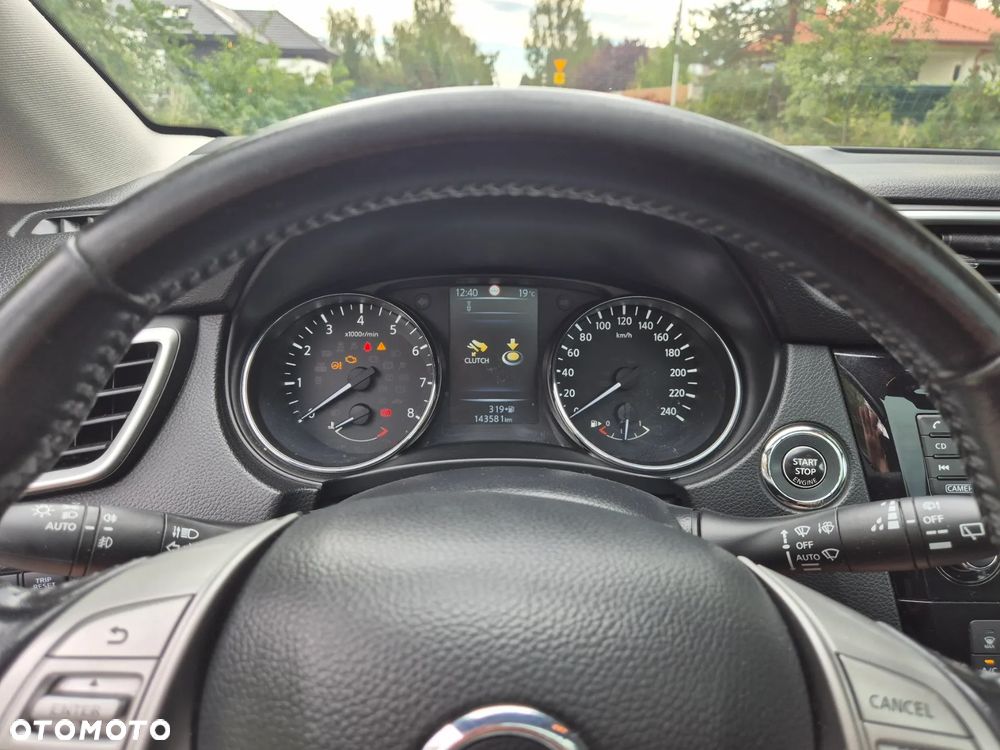 Nissan Qashqai 1.2 DIG-T N-Connecta EU6 - 11
