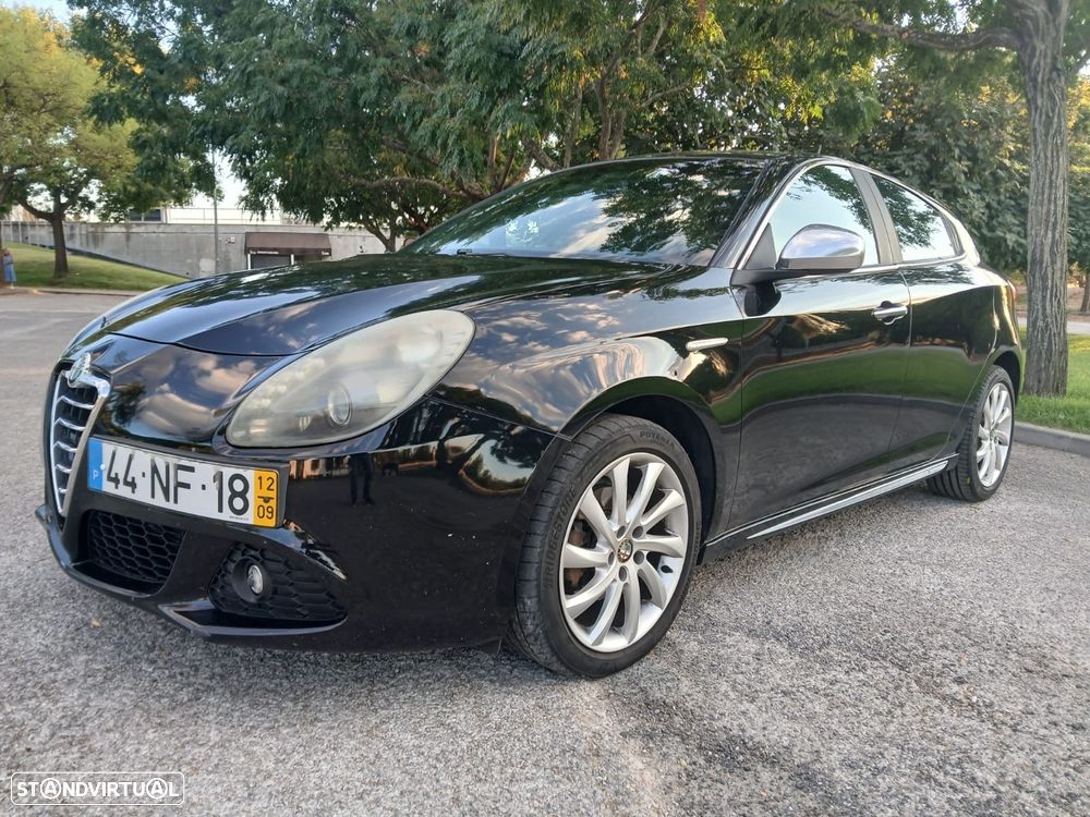 Alfa Romeo Giulietta 1.6 JTDm Distinctive - 1