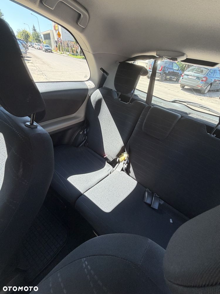 Toyota Yaris 1.0 Luna A/C - 6