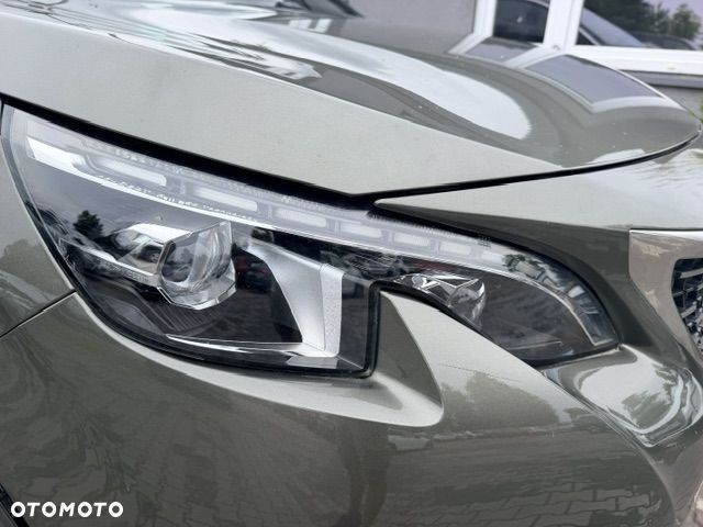 Peugeot 5008 BlueHDi 130 EAT8 GT - 9