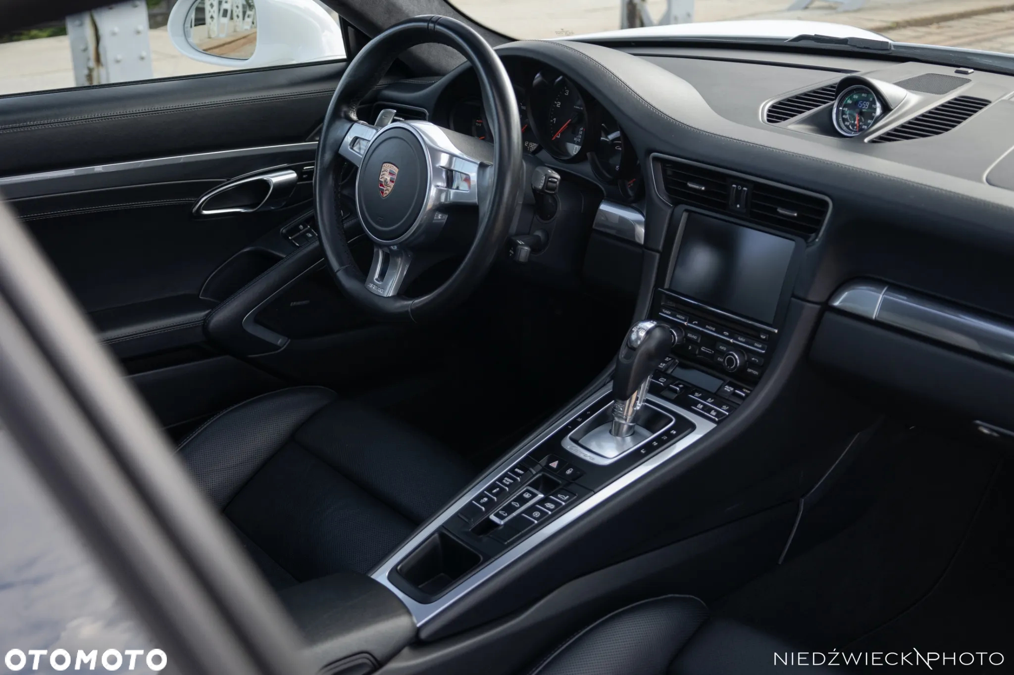Porsche 911 50th Anniversary Edition PDK - 13