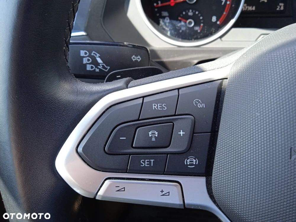 Volkswagen Tiguan 1.5 TSI EVO Life DSG - 24