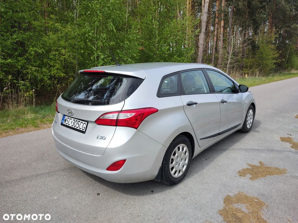 Hyundai i30 1.4 CRDi Classic - 4