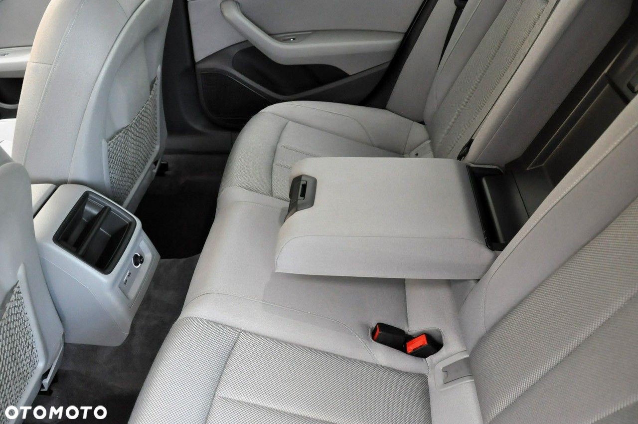 Audi A4 - 32