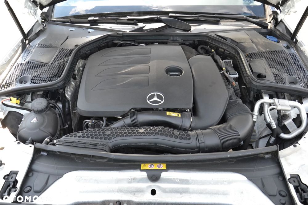Mercedes-Benz Klasa C - 16