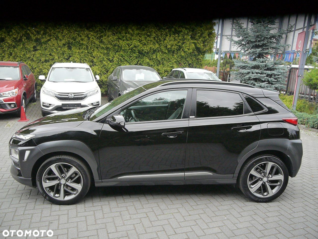 Hyundai Kona - 8