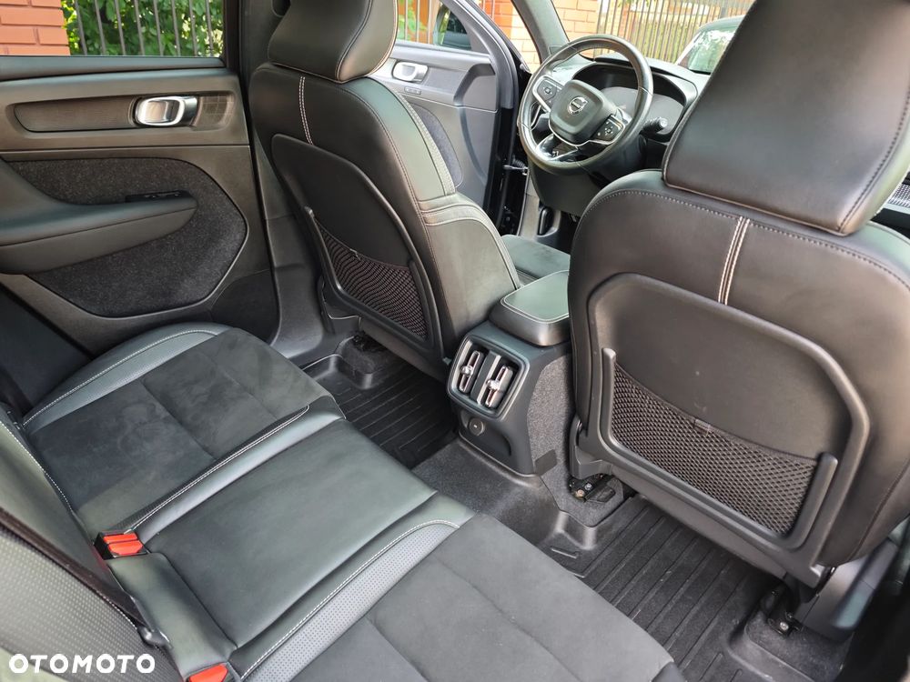 Volvo XC 40 T5 AWD Geartronic R-Design - 25