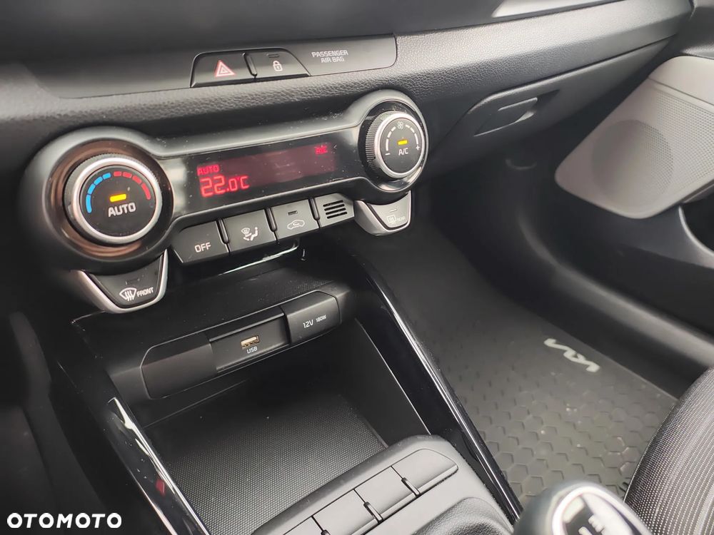 Kia Stonic 1.0 T-GDI L - 16