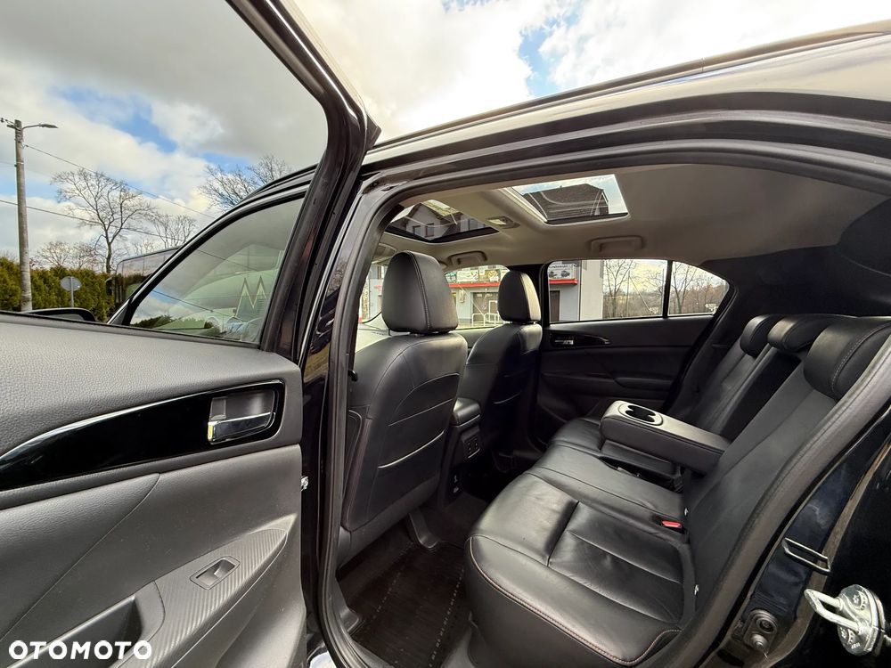 Mitsubishi Eclipse Cross 1.5 T GPF Intense Pro CVT 4WD - 20