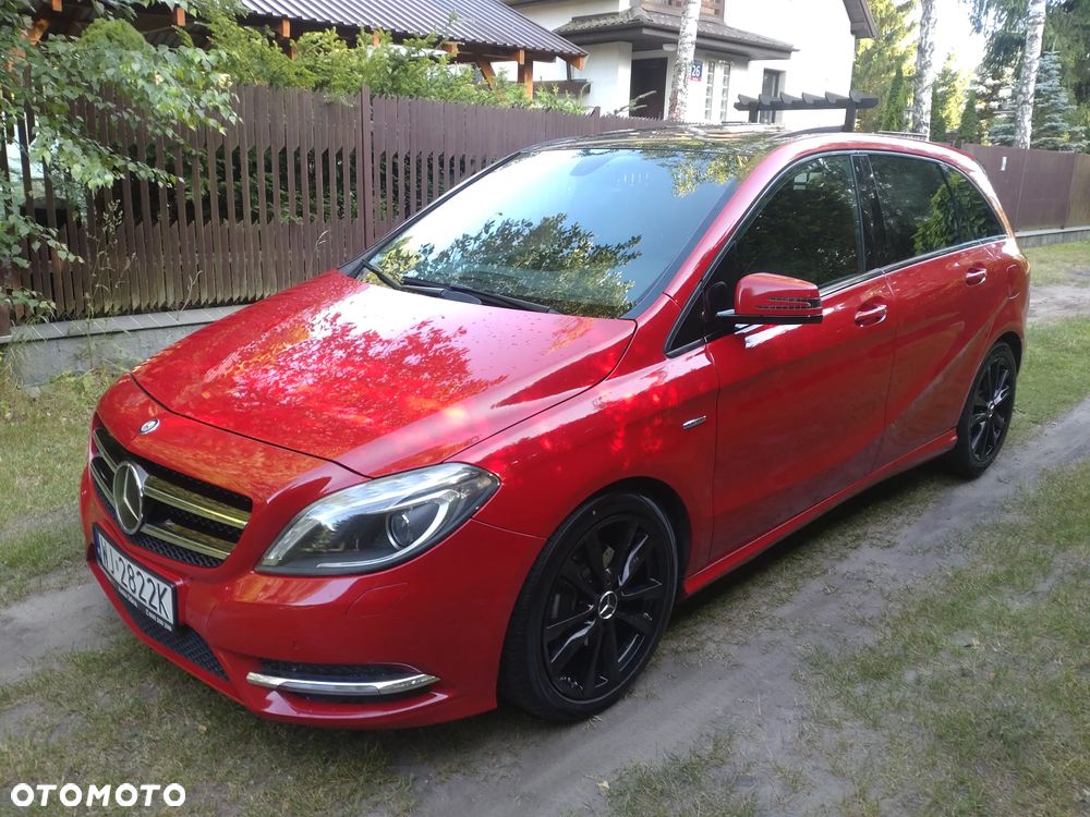Mercedes-Benz Klasa B 180 CDI (BlueEFFICIENCY) - 1