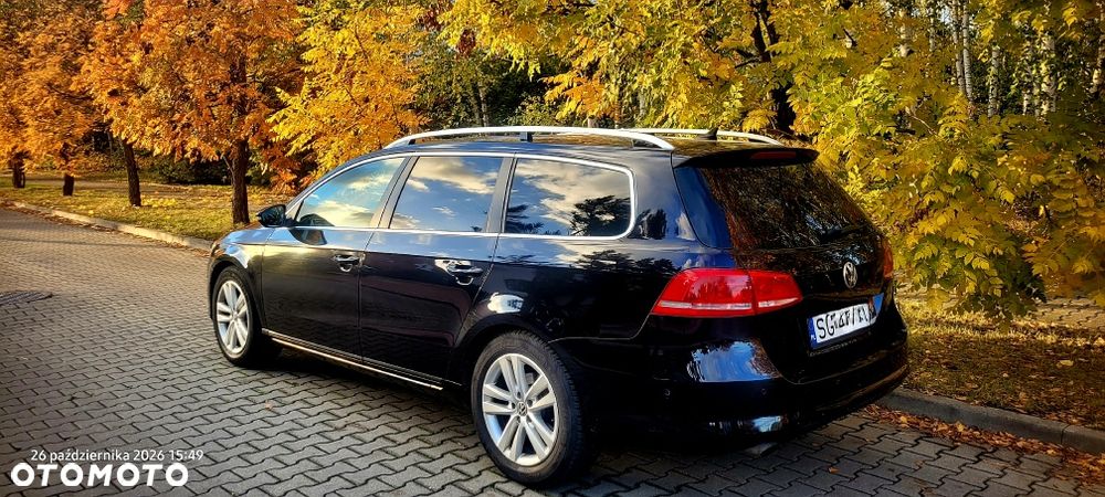 Volkswagen Passat - 4