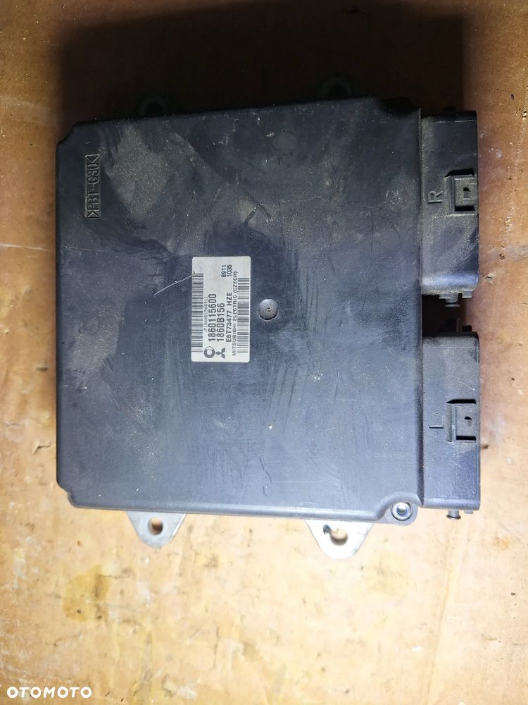 komputer silnika ECU MITSUBISHI COLT 1860115600   (1/6)