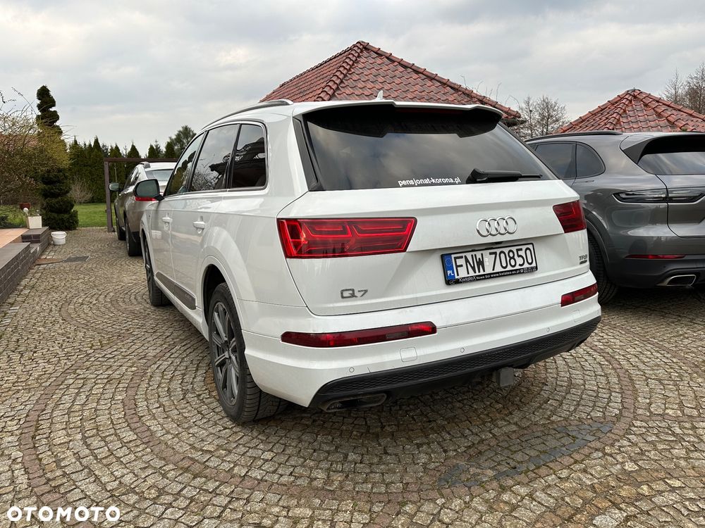 Audi Q7 3.0 TFSI Quattro Tiptronic - 4