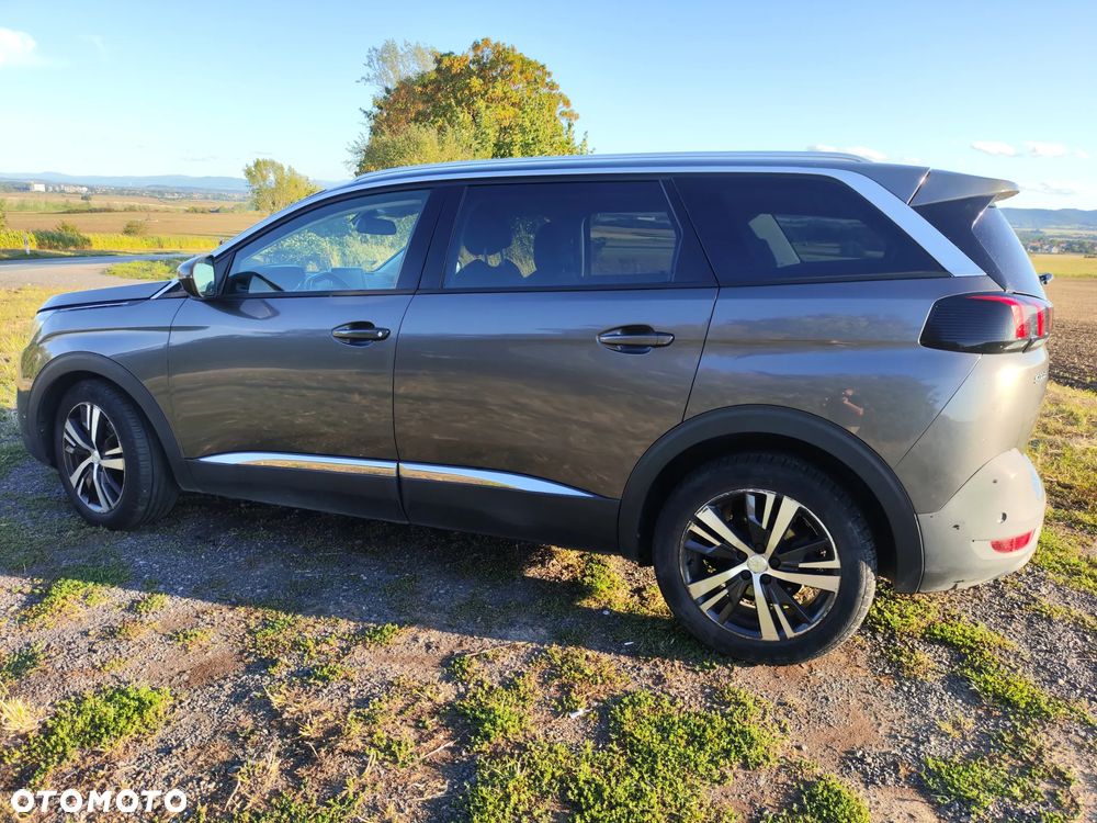 Peugeot 5008 1.6 BlueHDI Allure S&S EAT6 - 21