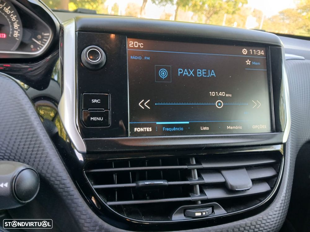 Peugeot 2008 1.2 PureTech Style - 12