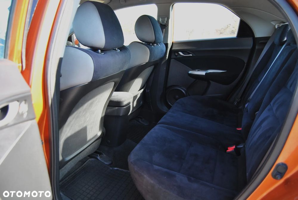 Honda Civic 1.4 Comfort - 6