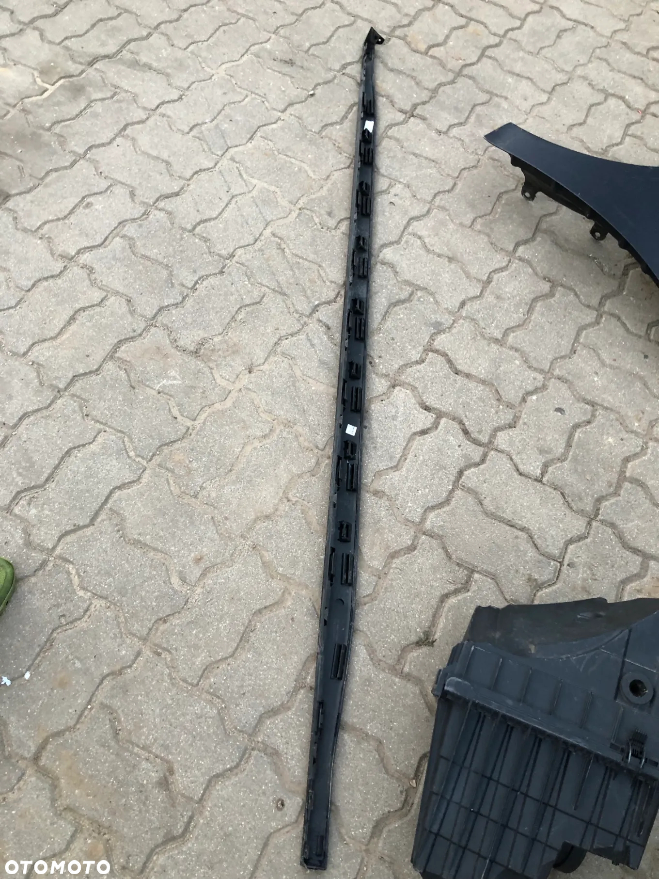 Listwa progowa prawa VW Golf 8 5H0 R Line HB 19-5H0853288a - 4