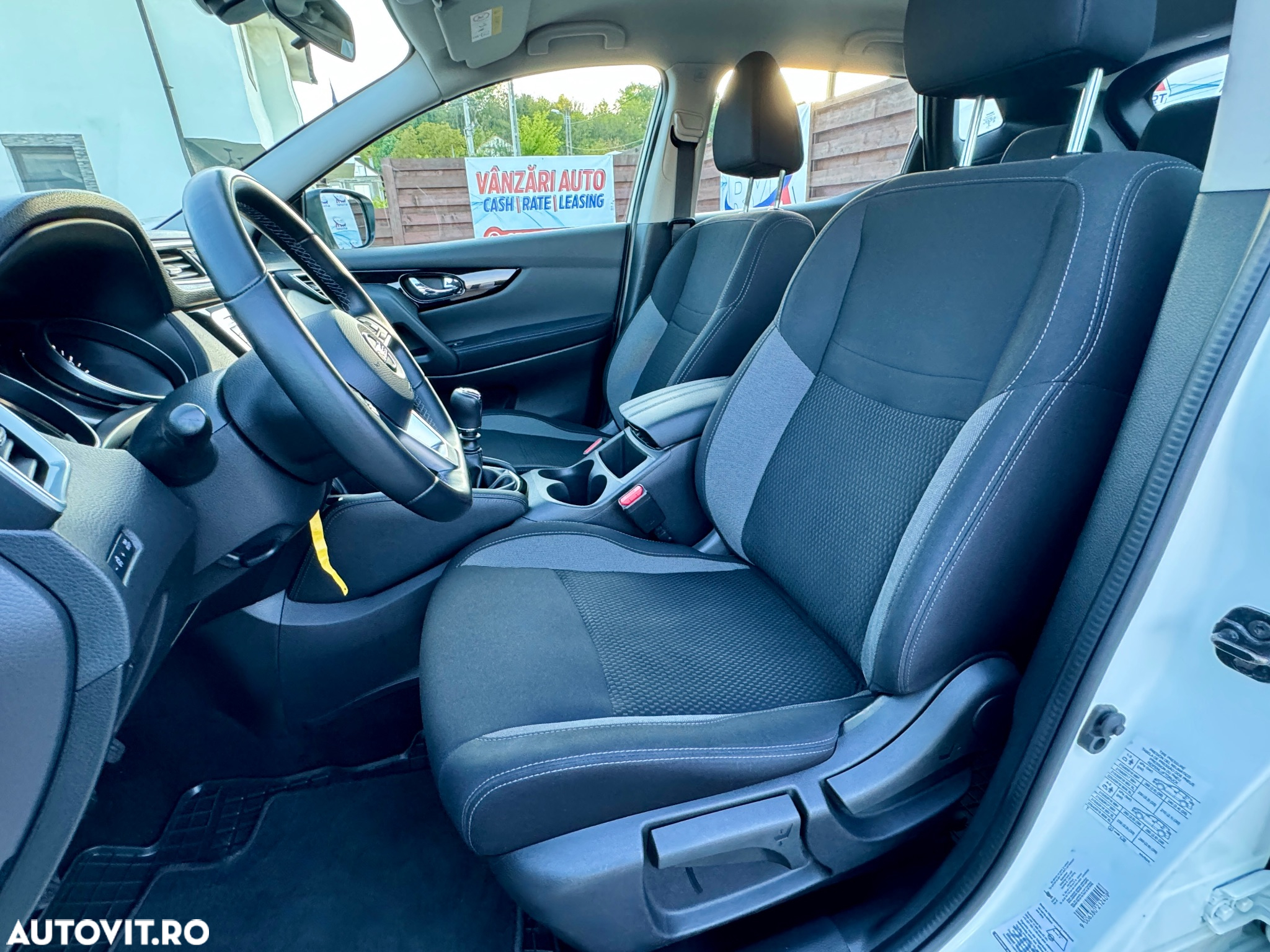 Nissan Qashqai 1.5 DCI N-CONNECTA - 18