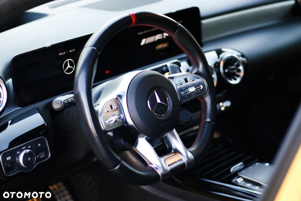 Mercedes-Benz Klasa A 35 AMG 4-Matic 7G-DCT - 8