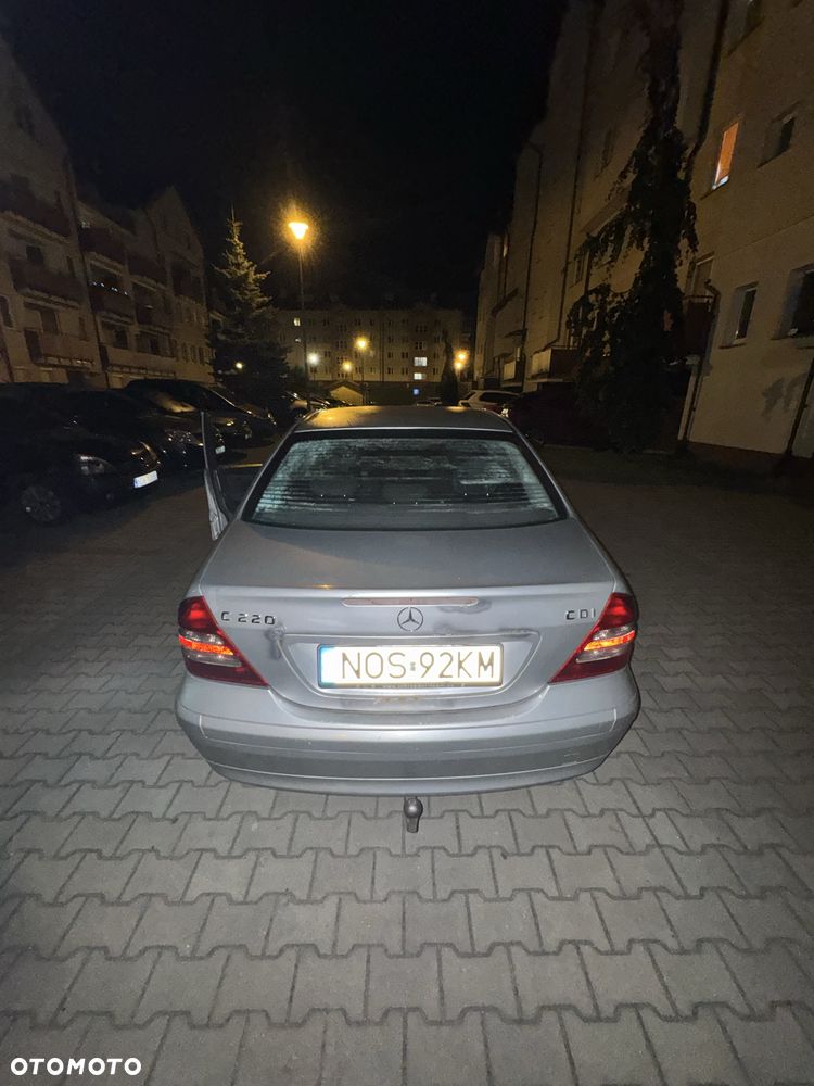 Mercedes-Benz C-Class 2002 photo 5