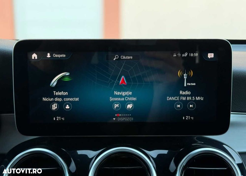 Mercedes-Benz GLC - 33