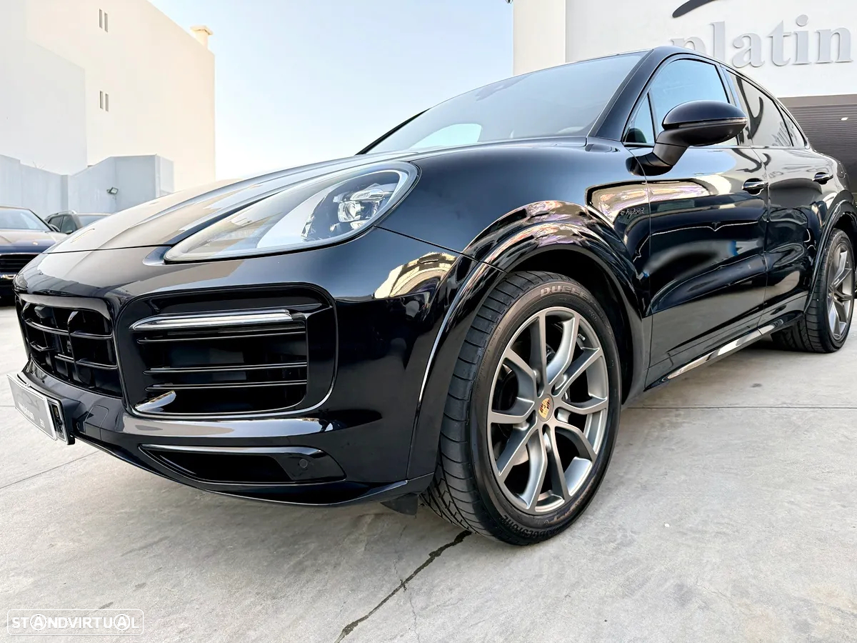 Porsche Cayenne Coupé E-Hybrid - 56
