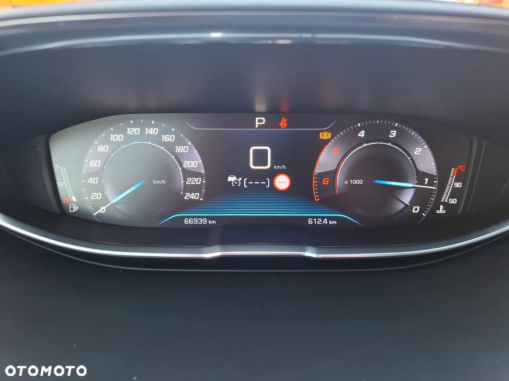 Peugeot 3008 BlueHDi 130 Stop & Start EAT8 Allure - 21