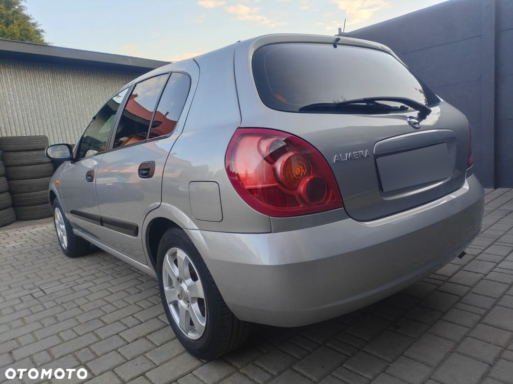 Nissan Almera 1.5 visia - 24