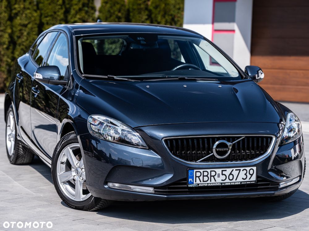 Volvo V40 D2 Kinetic - 2