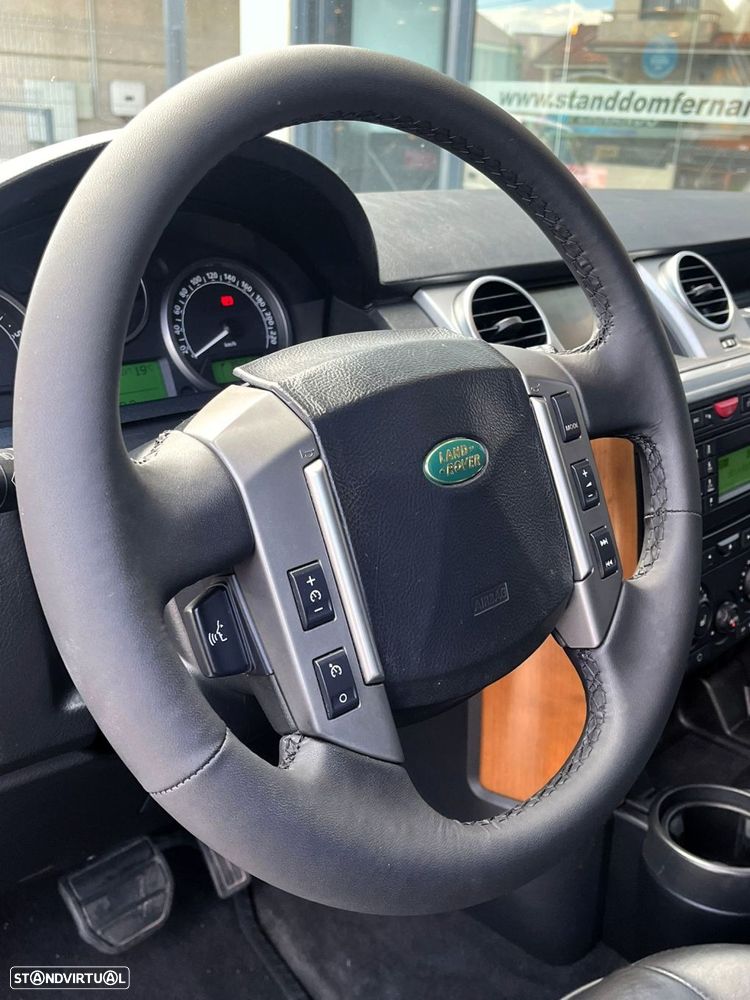 Land Rover Discovery 2.7 TD V6 HSE Auto. - 31