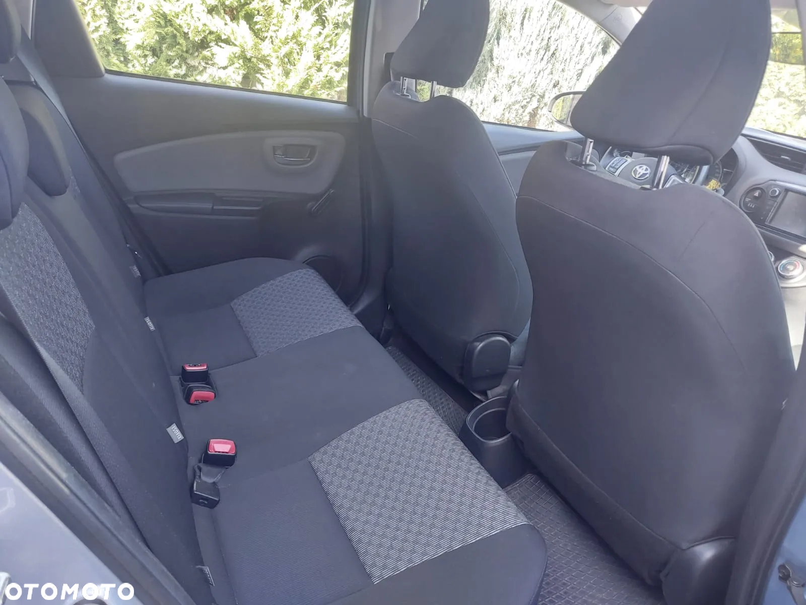 Toyota Yaris 1.33 Premium - 9