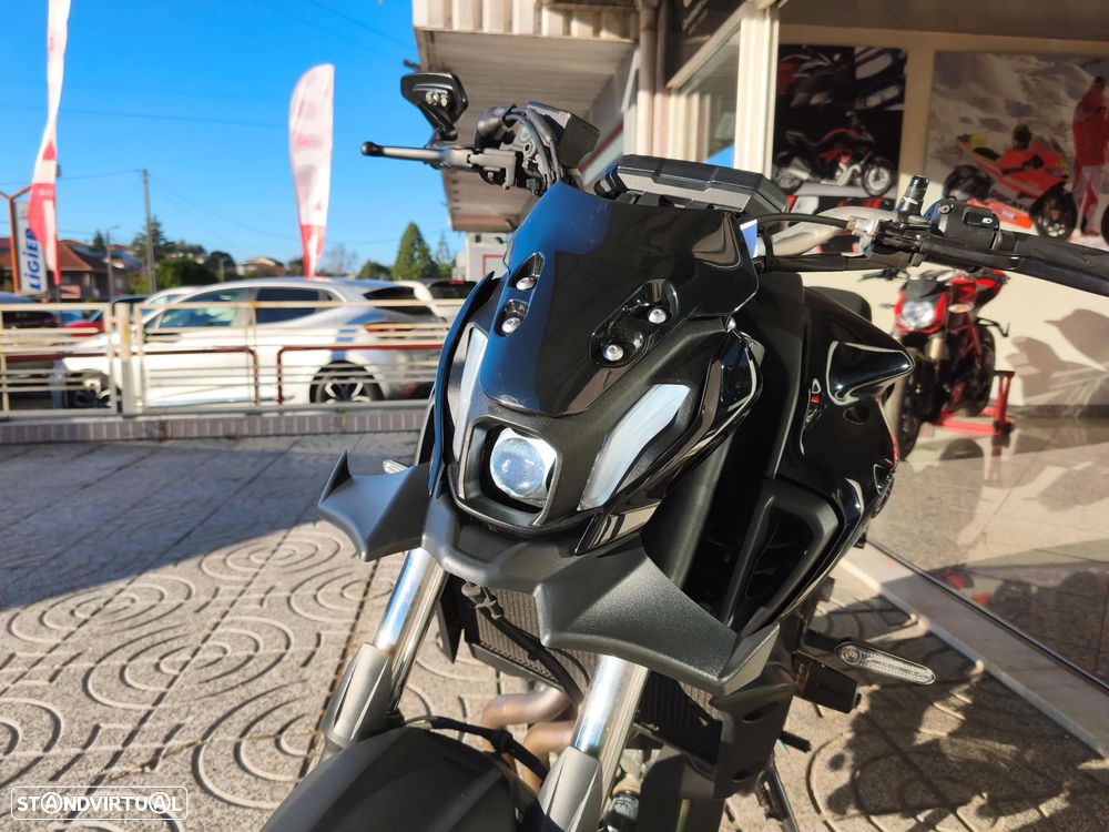 Yamaha MT-07 Pure 35kw - 16