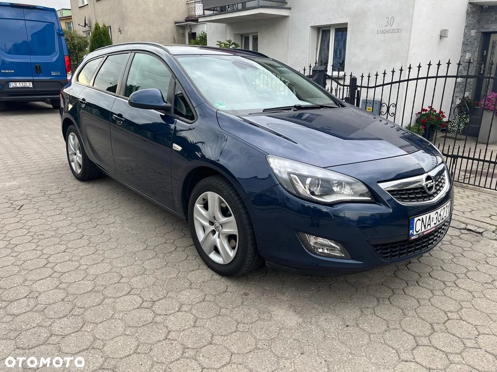 Opel Astra 2.0 CDTI DPF Sports Tourer Innovation - 8