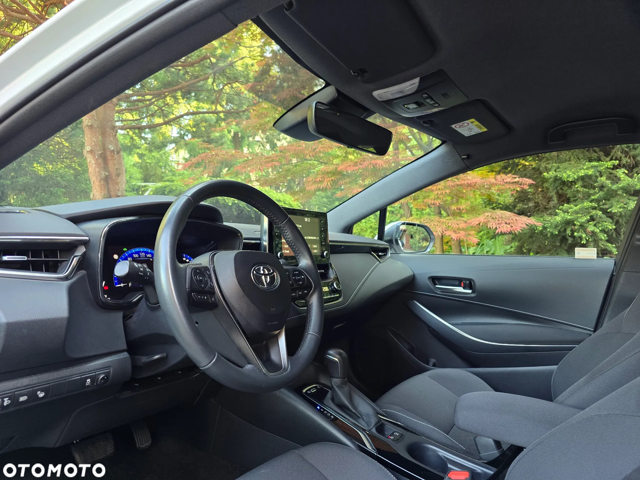 Toyota Corolla 1.8 Hybrid Comfort - 15
