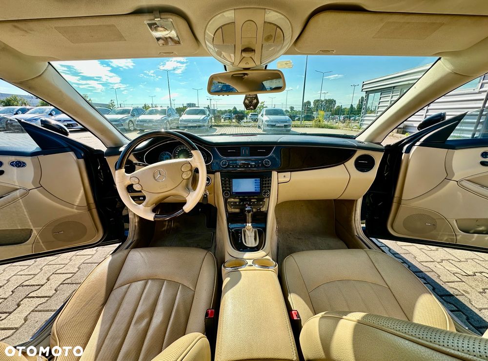Mercedes-Benz CLS 500 - 9