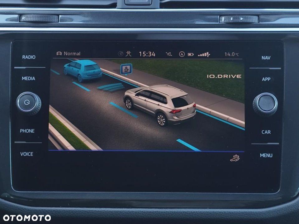Volkswagen Tiguan - 28