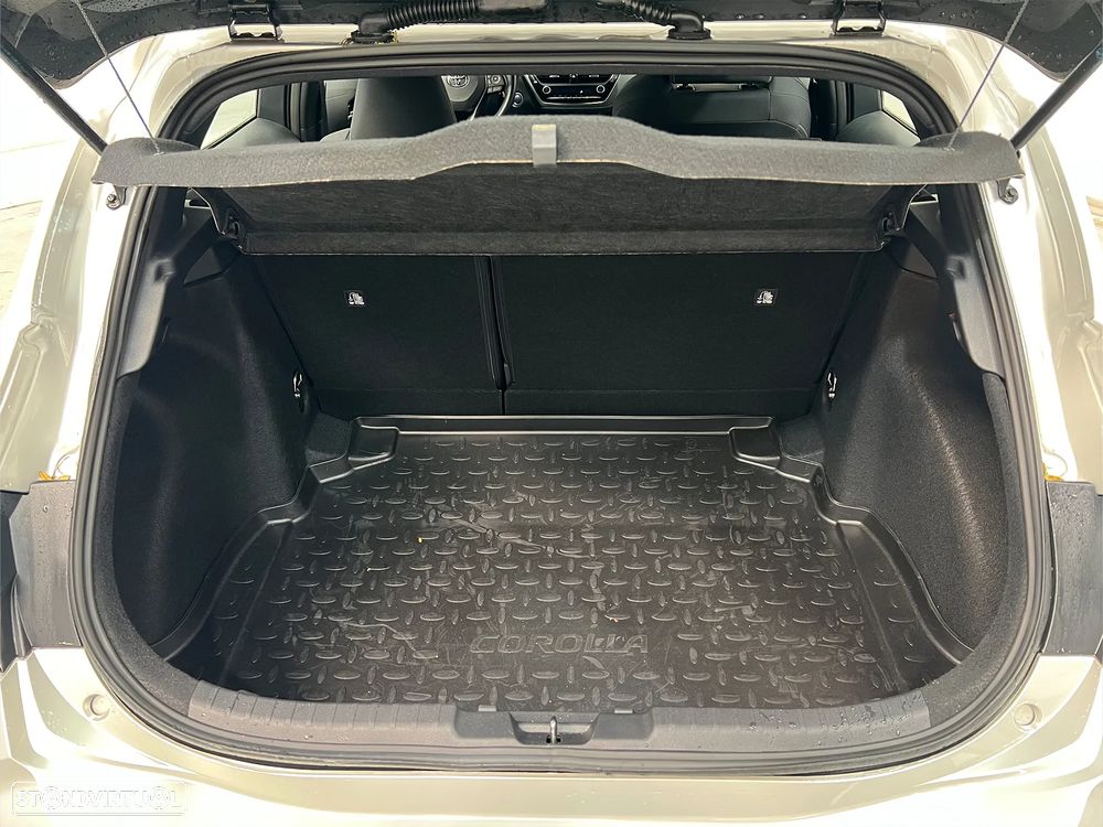 Toyota Corolla 1.8 Hybrid Comfort - 8