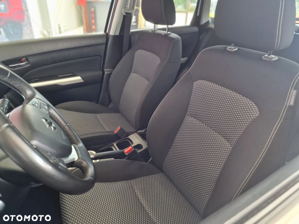 Suzuki Vitara 1.6 Premium 2WD - 8