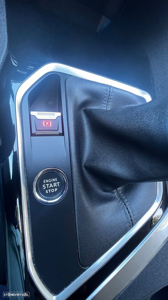 Peugeot 3008 PureTech 130 Stop & Start GPF Allure Pack - 21