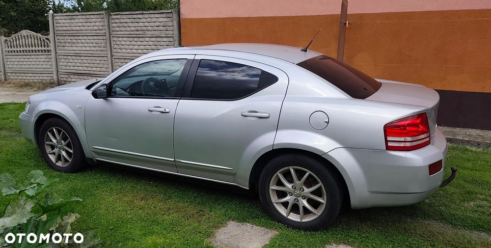 Dodge Avenger 2.0 CRD SE - 9