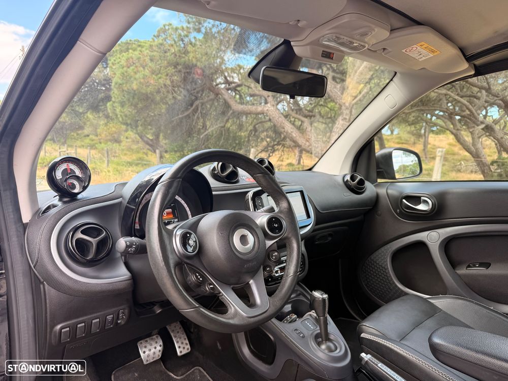 Smart Fortwo Cabrio EQ Brabus Style - 9