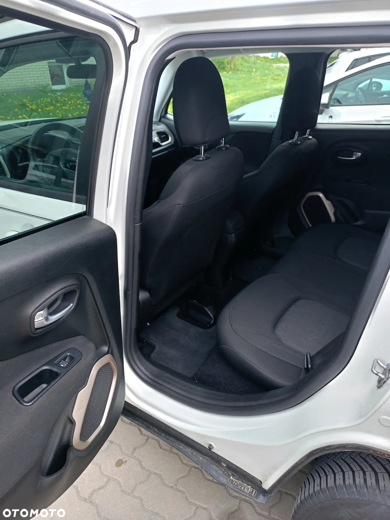 Jeep Renegade 1.4 MultiAir Longitude - 9