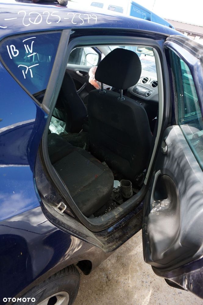 SEAT IBIZA IV 6J 5D HB 2009 LW5U 1.6 16V BTS 105KM LWX GRANATOWY na części - 15