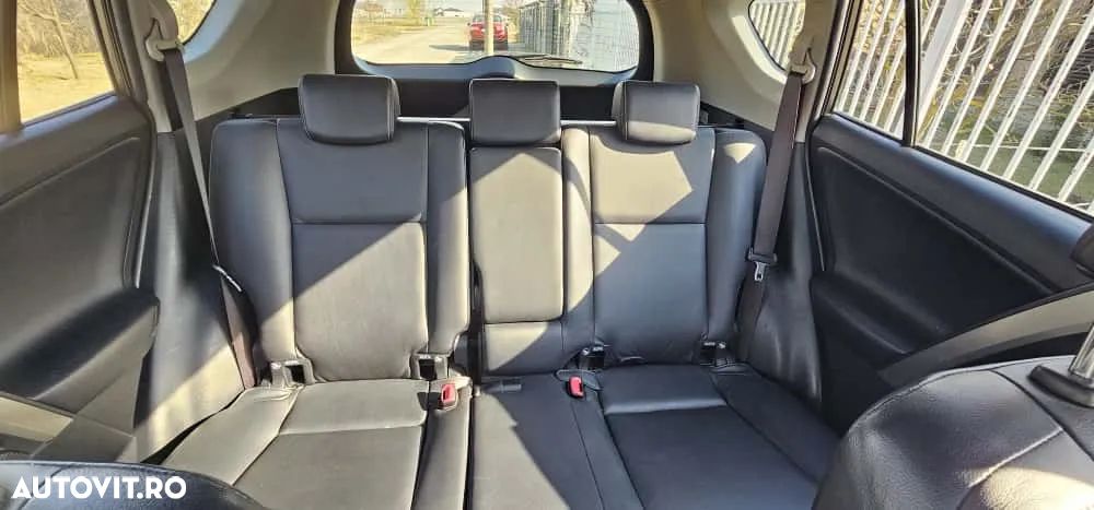 Toyota RAV4 2.2 D-4CAT 4WD Aut Executive - 15