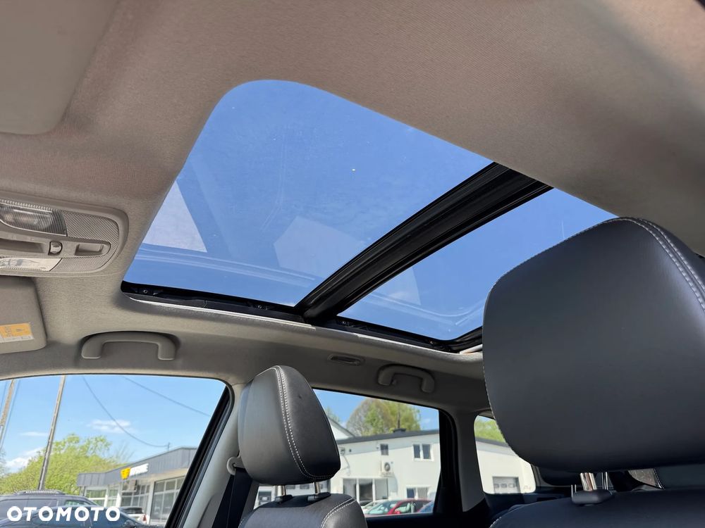 Suzuki Vitara 1.6 Premium 2WD - 12