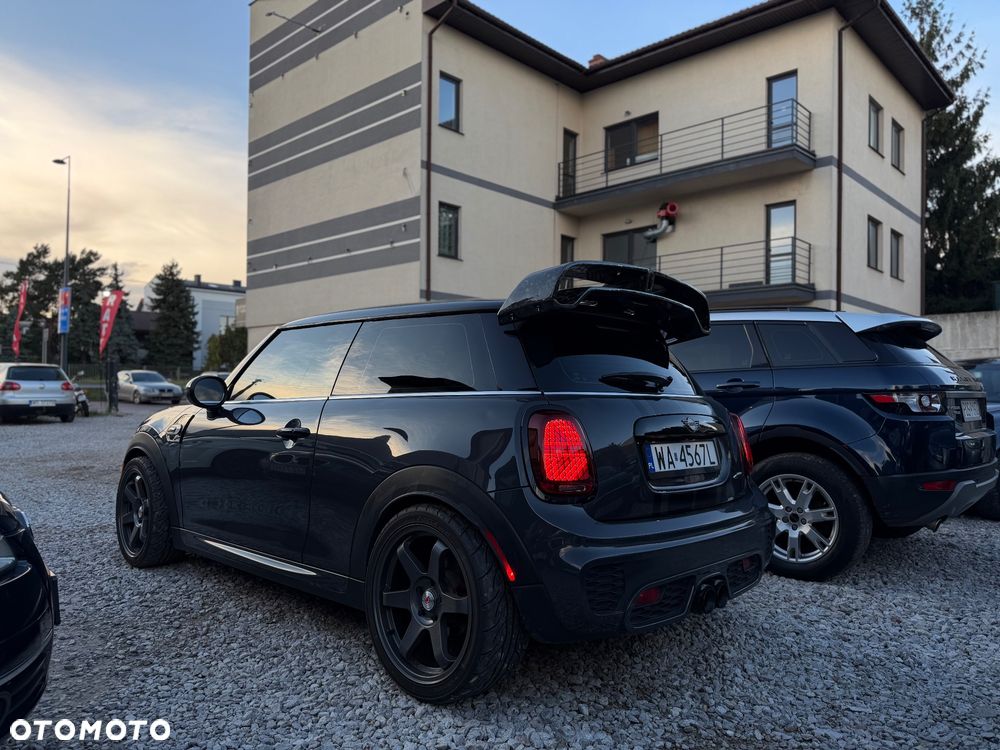MINI John Cooper Works - 6