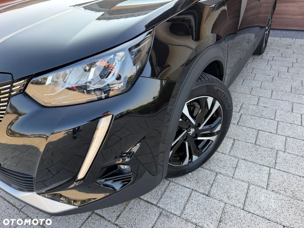Peugeot 2008 - 4