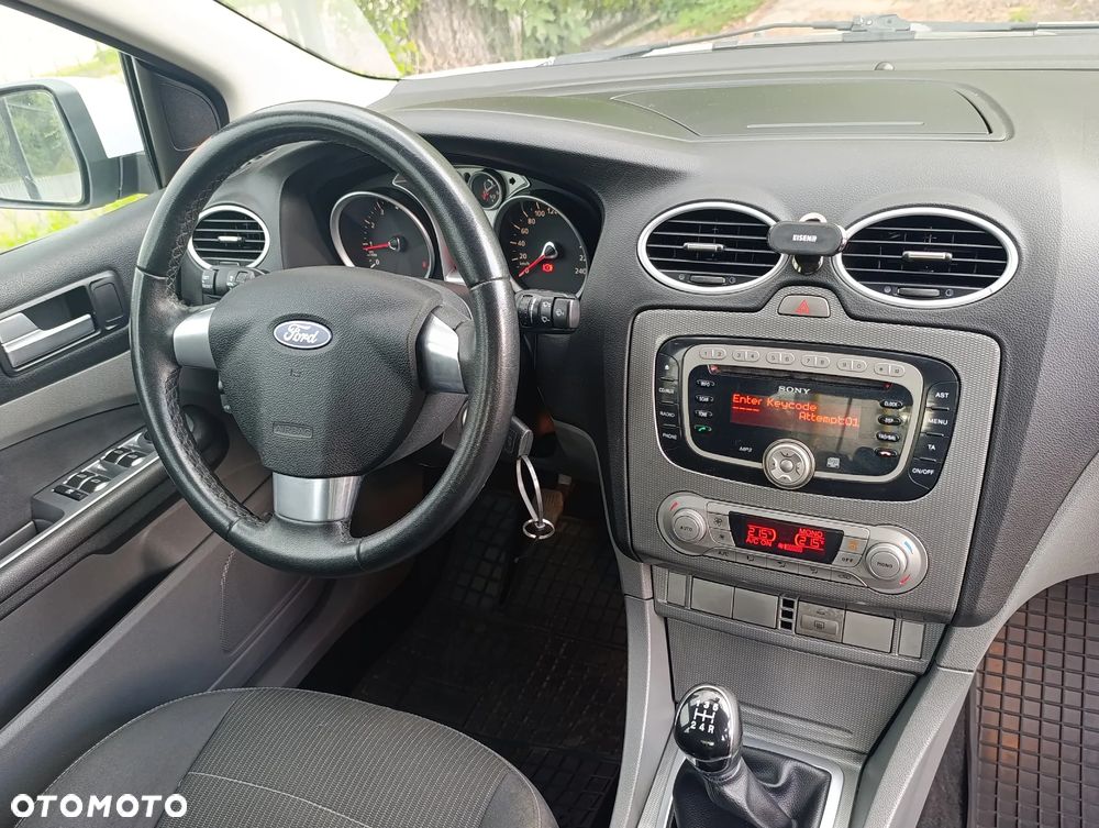 Ford Focus 1.6 Trend - 14