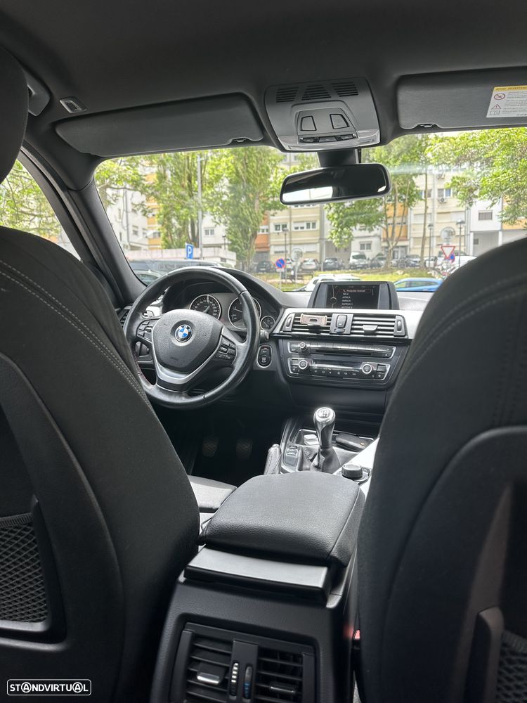 BMW 320 d Line Sport - 7