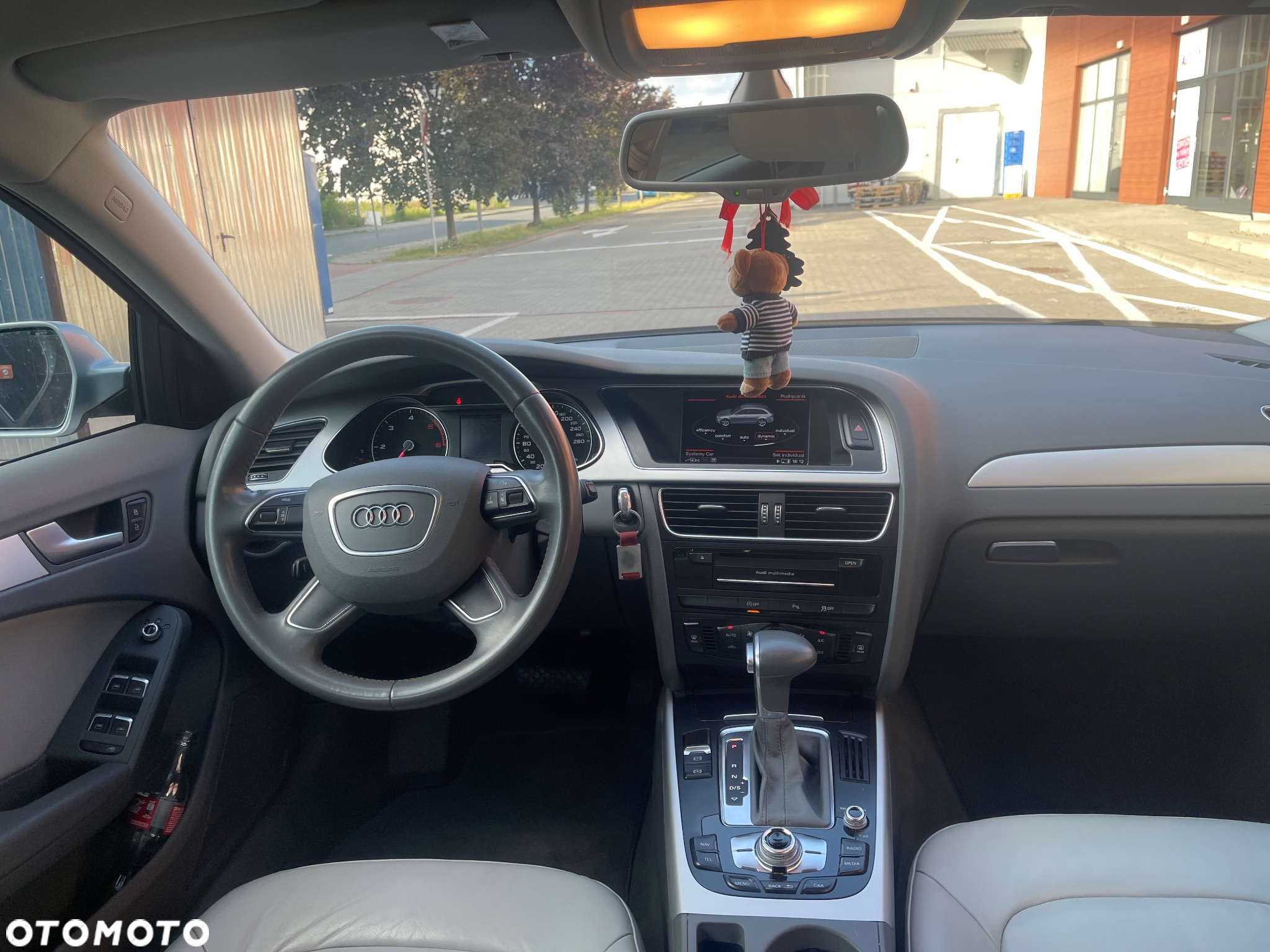 Audi A4 Avant - 12